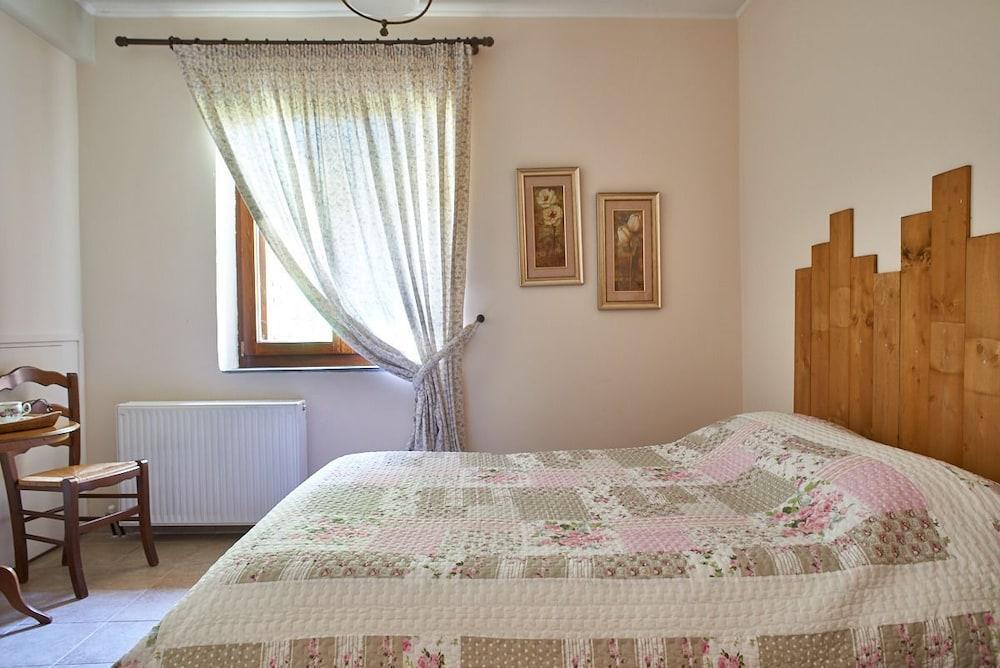 Triantafillies Guesthouse Portaria  Luaran gambar
