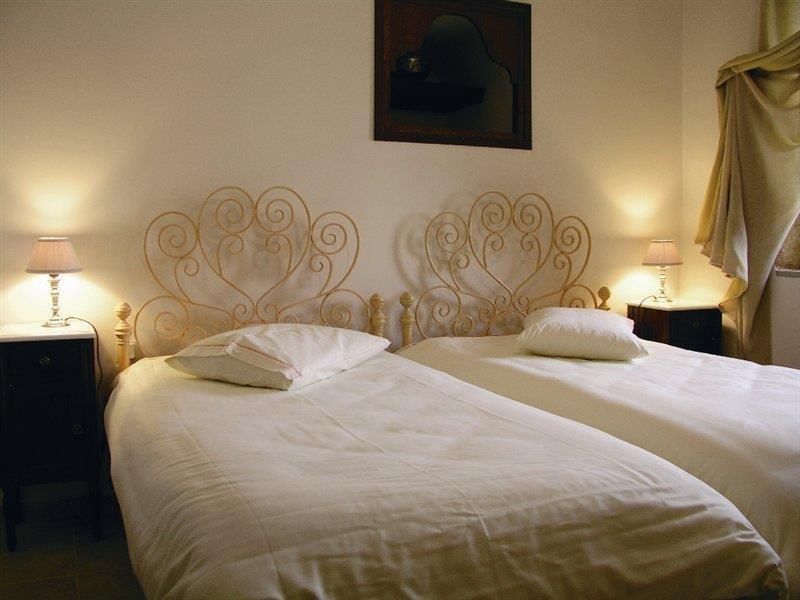 Triantafillies Guesthouse Portaria  Luaran gambar
