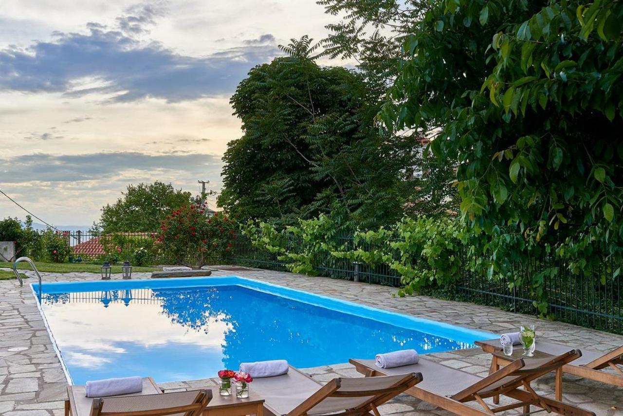 Triantafillies Guesthouse Portaria  Luaran gambar