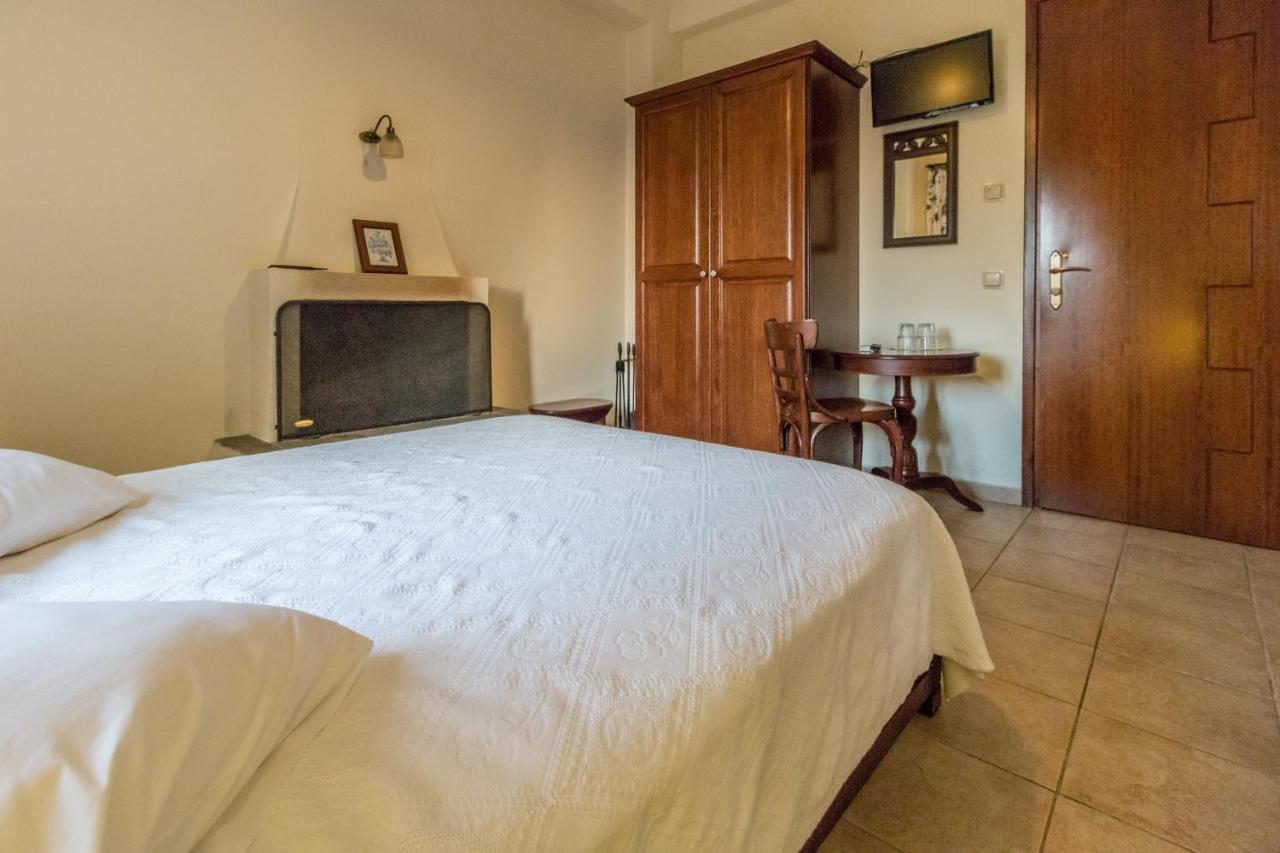 Triantafillies Guesthouse Portaria  Luaran gambar