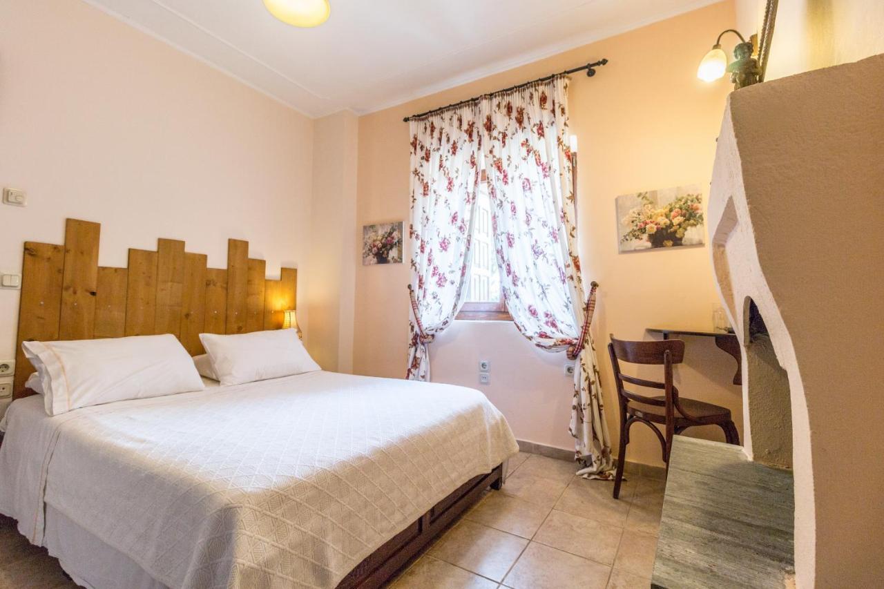 Triantafillies Guesthouse Portaria  Luaran gambar