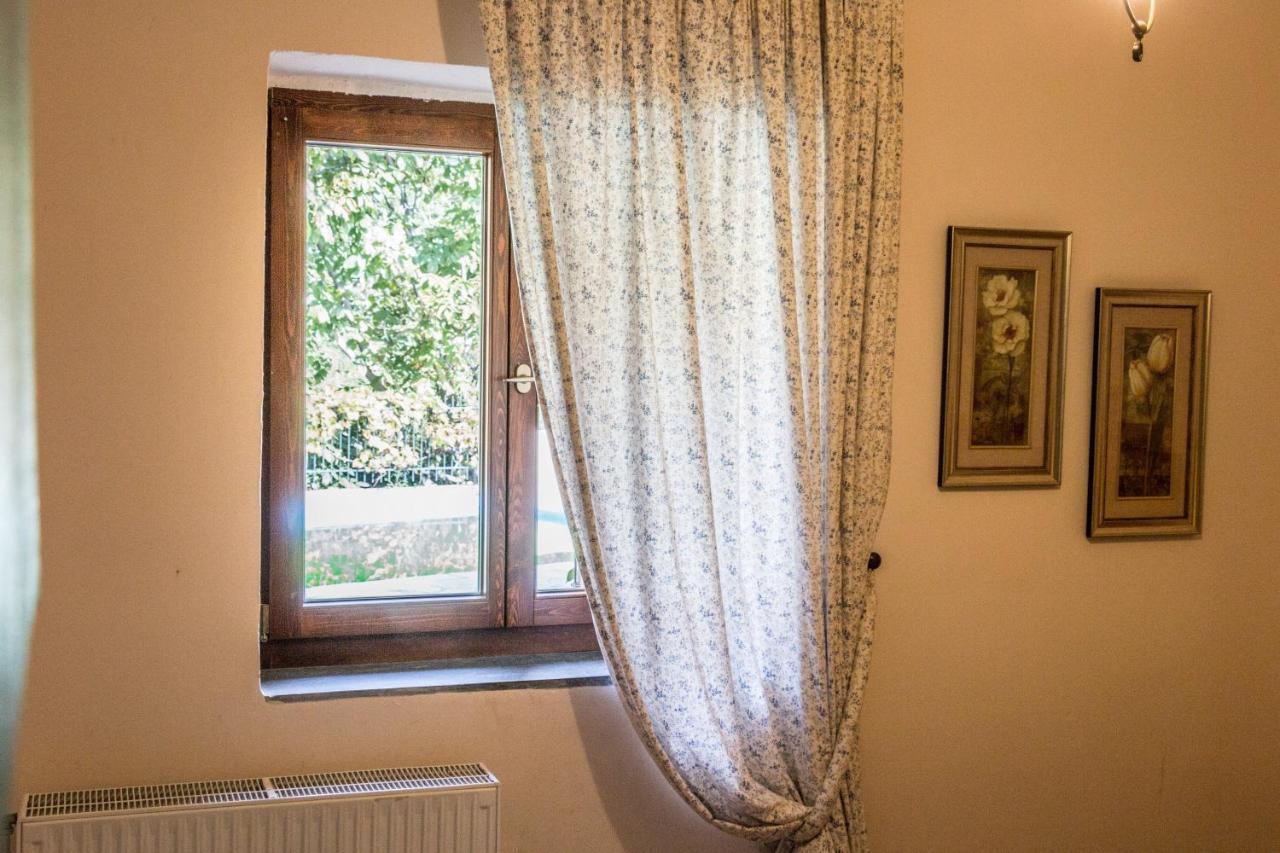 Triantafillies Guesthouse Portaria  Luaran gambar